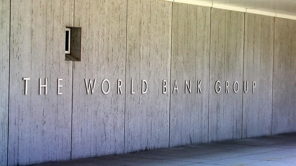 Gloomy outlook for Zimbabwe as World Bank predicts recession in the region 