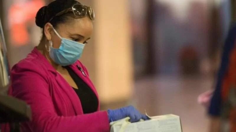 SA pharmacy chain accused of hiking face mask prices 