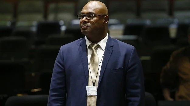 SA Reserve Bank rules out financing government budget deficit 