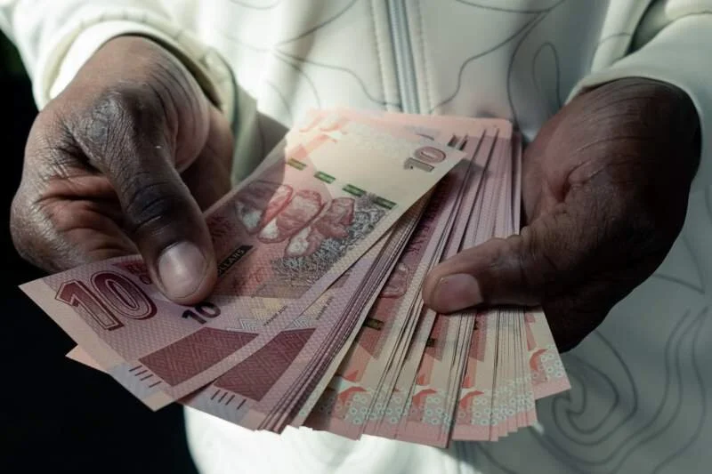 Zimbabwe's economy set to shrink by 4.5% in 2020 