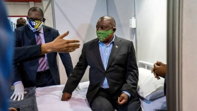 Coronavirus: South Africa eases lockdown as 'outbreak reaches peak'