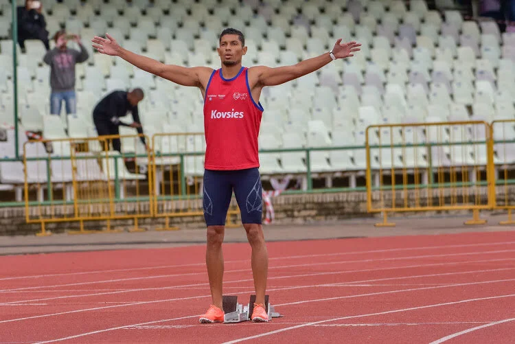 Wayde van Niekerk to compete overseas at last‚ and then return home