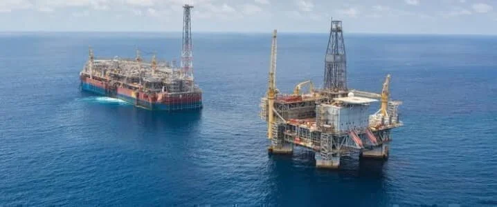 Angola to Cut 261,000 Barrels of Oil Per Day