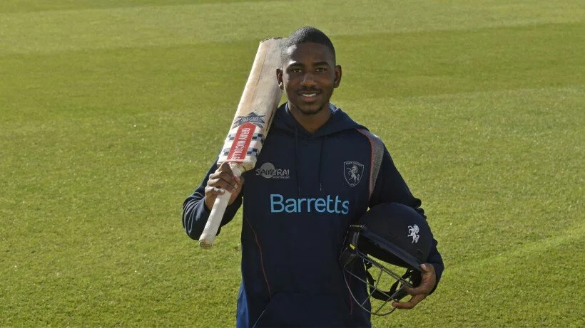 English Cricket Side Kent Sign Zim-Born Star Tawanda Muyeye