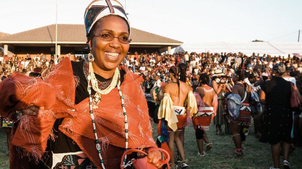Zulu Queen: Mantfombi Dlamini-Zulu buried amid succession row