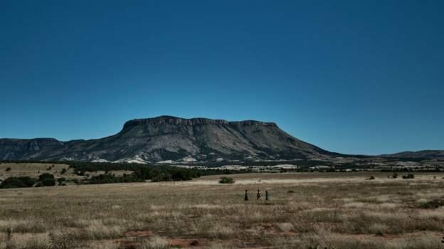 Madagascar families 'eating mud' in worst drought