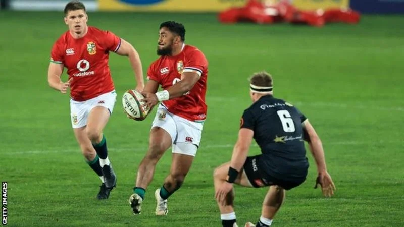 British and Irish Lions: Warren Gatland makes sweeping changes for third Test