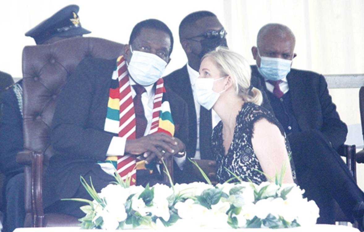 Zimbabwe: 'A Huge Vote of Confidence in Zim' . . .president Bats for Equal Recognition of Women Athletes
