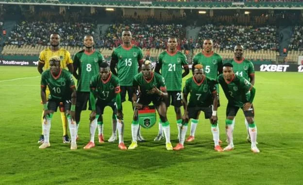 Malawians in diaspora give cash reward to footballers