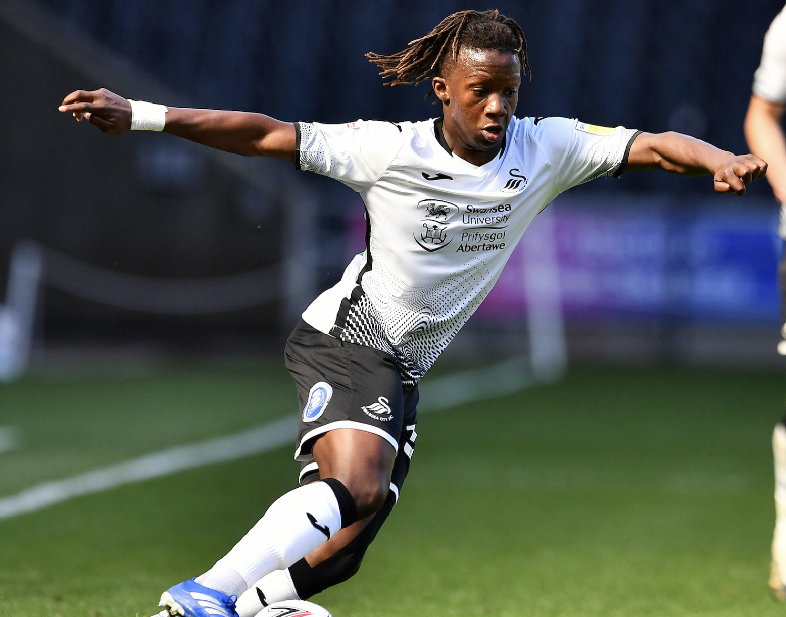 Zimbabwean Teen Rushesha Appointed Swansea Under-23 Skipper