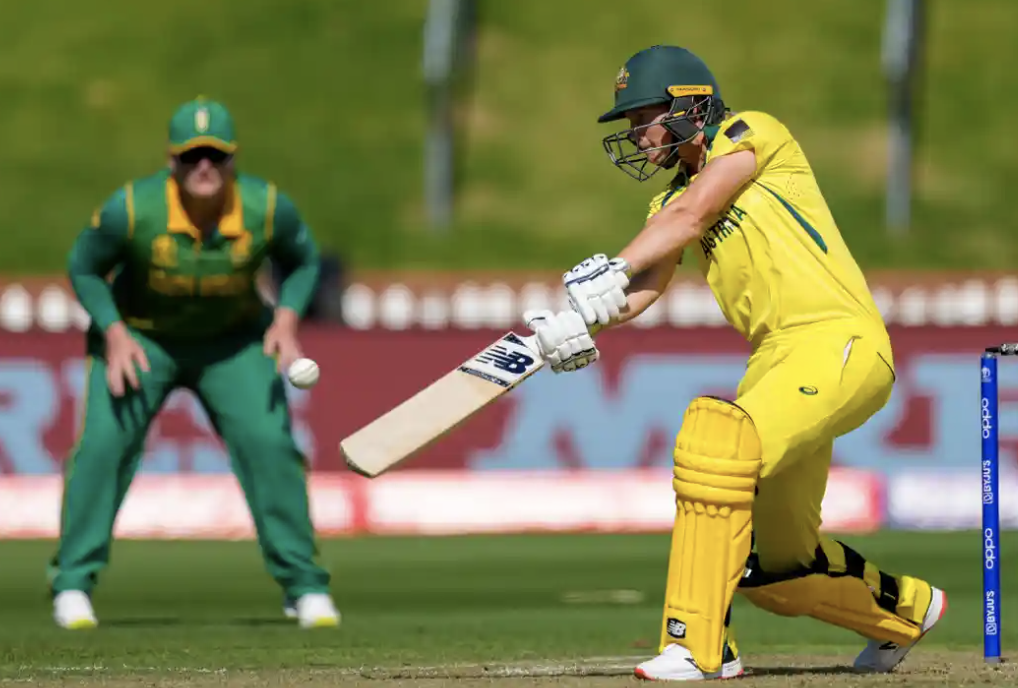 Cricket World Cup: Australia beat South Africa for sixth win in a row