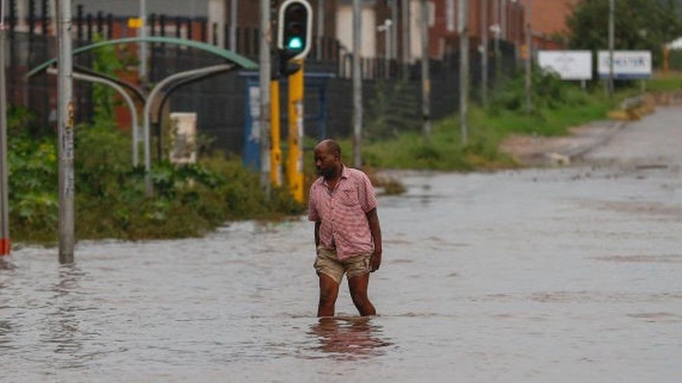 Durban floods: South Africa floods kill more than 250