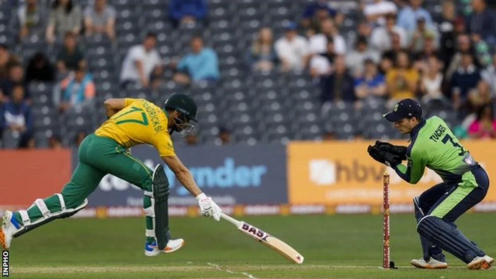 South Africa beat Ireland by 21 runs in T20 opener at Bristol