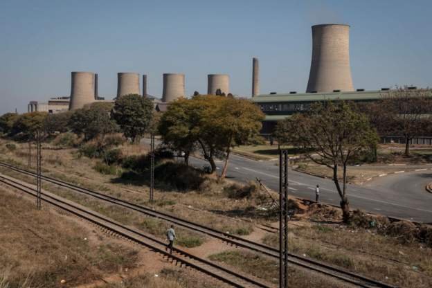 Power cuts come at dear cost to Zimbabwe business