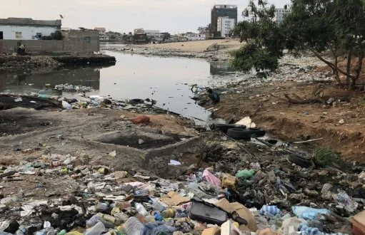 Angola At Meeting to End Plastic Pollution
