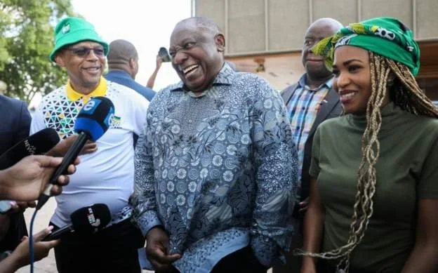 ANC leadership meets to decide on Ramaphosa's fate