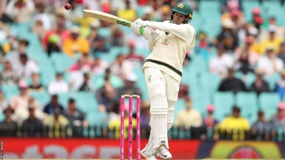 Australia v South Africa: Usman Khawaja on verge of maiden double century as Australia dominate