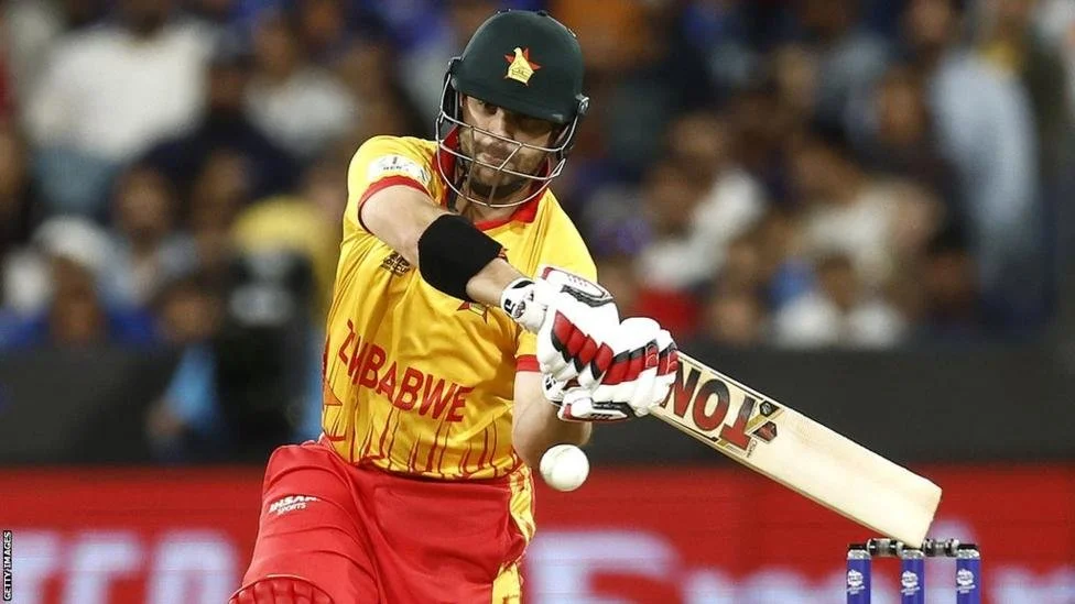 Zimbabwe v Ireland T20: Ryan Burl's late knock helps hosts clinch Harare series