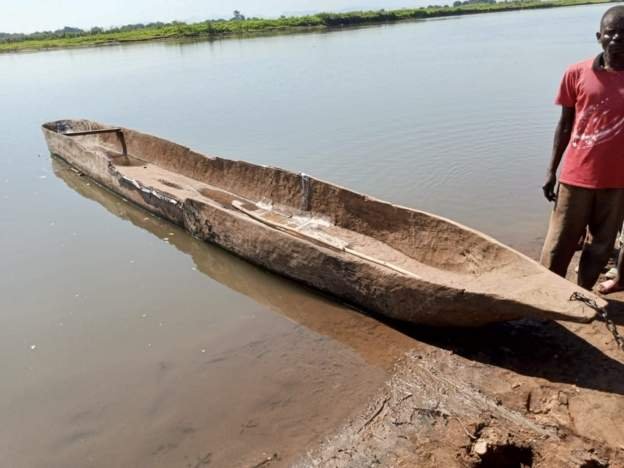 Over 20 missing as hippo hits boat in southern Malawi