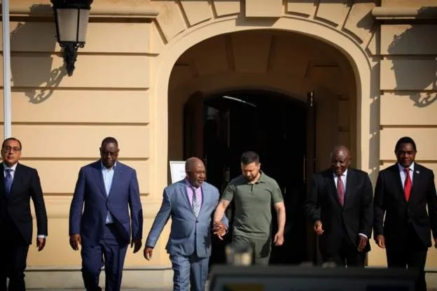 Ramaphosa calls peace trip historic but progress unclear
