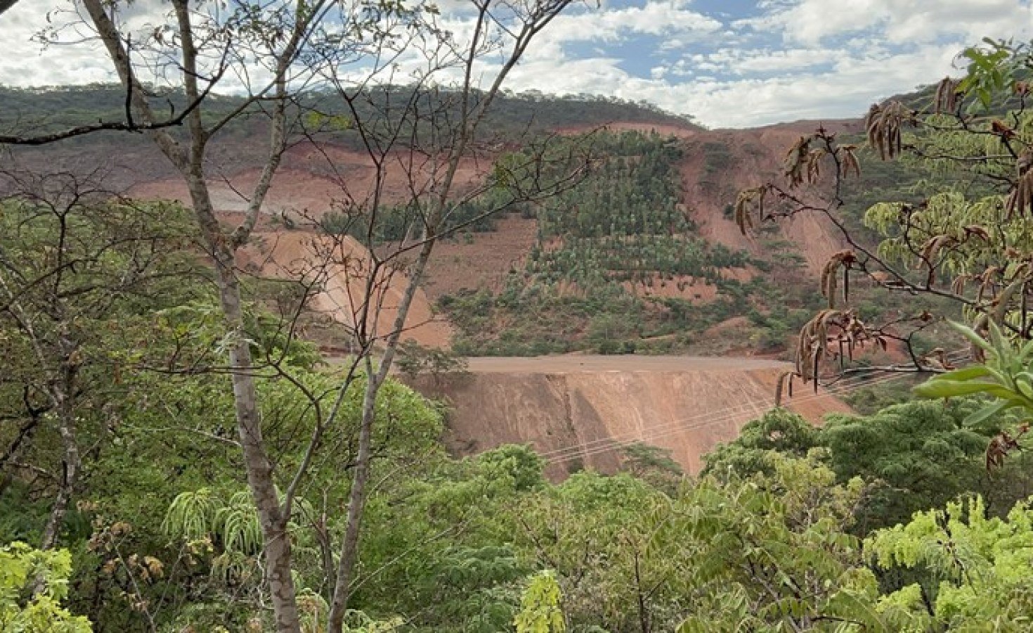 South Africa: Mining Company Linked to Zimbabwean President Is Destroying Famous Landmarks