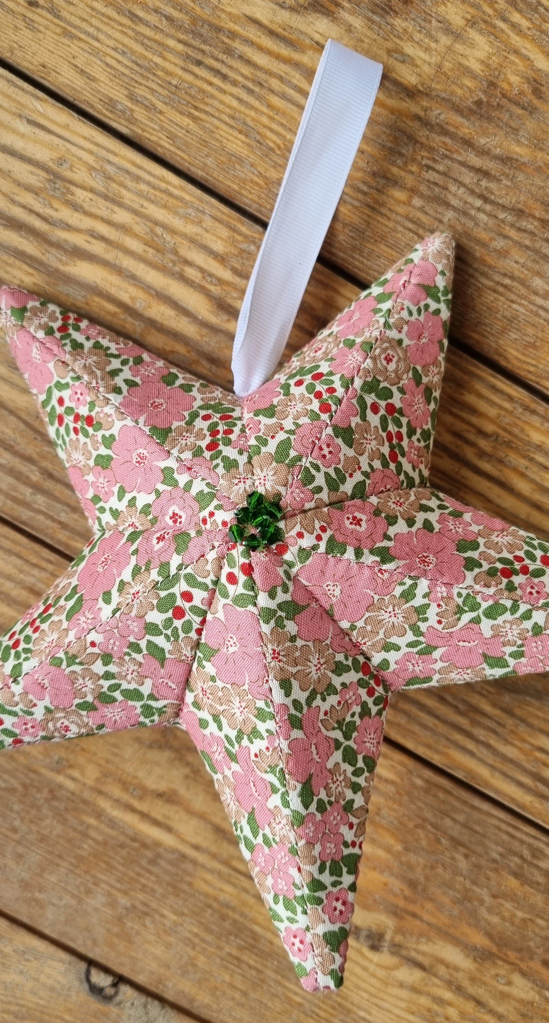3 D Star - Saturday 11th July 2.30 - 4pm