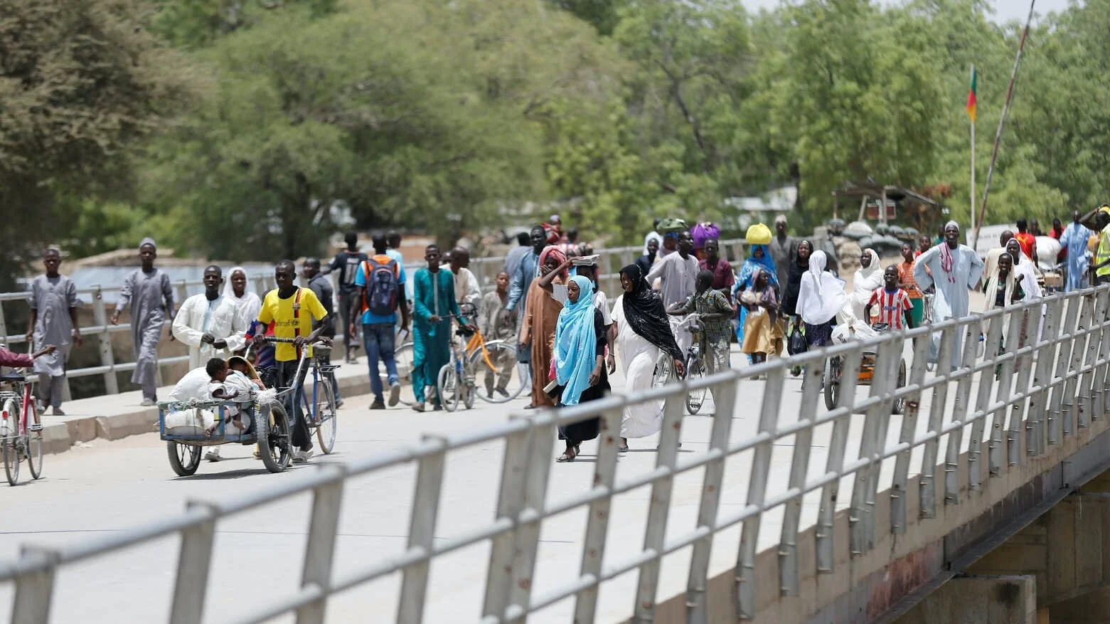 Cameroonians flee to Nigeria ahead of anticipated election violence
