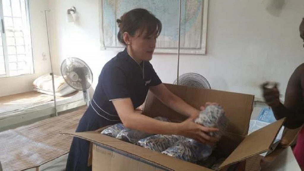 Liberian doctor donates medical equipment to help China fight coronavirus 