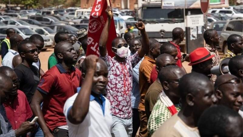 Burkina Faso: Civil servants protest new bonus tax