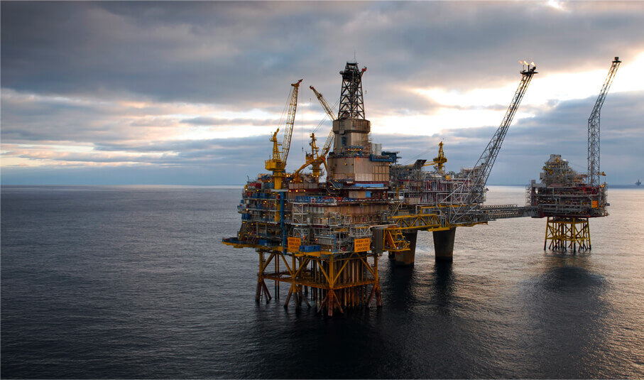 Report predicts U.S.$17 billion decline in Nigerian oil revenue