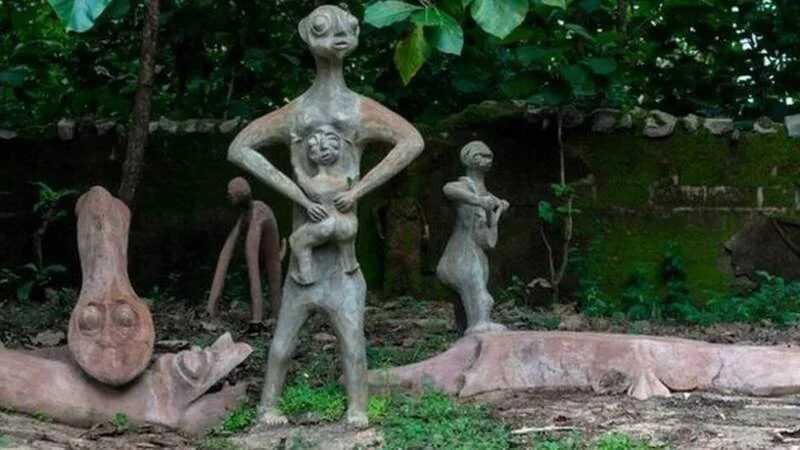 Film-maker arrested for 'porn movie at sacred site'