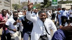 Mass recruitment to replace Liberia's striking medics