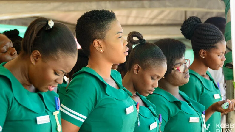 Ghana's nurses and midwives call off strike
