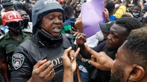 Nigerian state bans police brutality protests