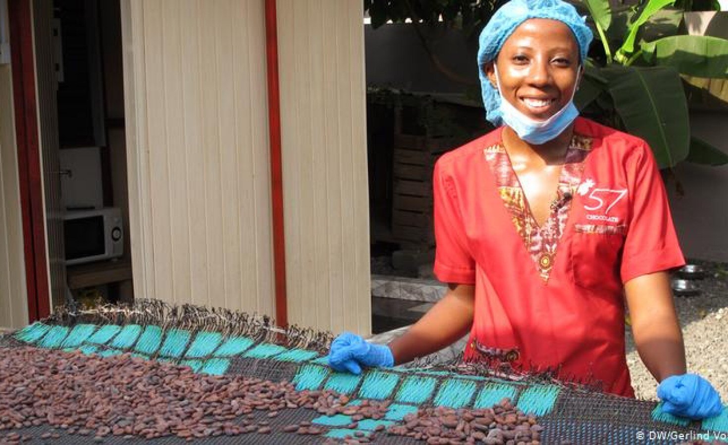 Cocoa price hike benefits Ghanaian farmers