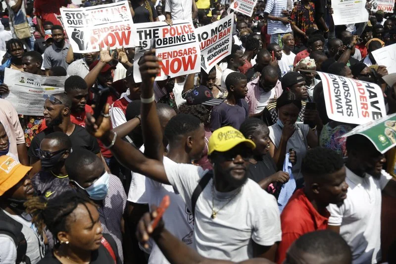 Policemen arrested for attacking Nigeria protesters