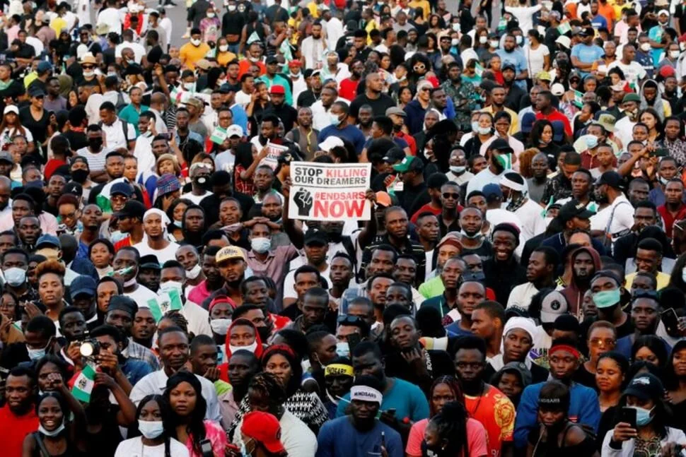 Nigerian military investigates Lagos #EndSARS shootings