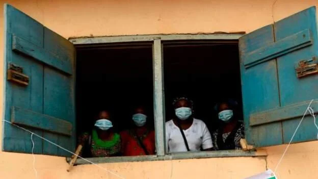 Nigerian police arrest dozens in nightclub Covid crackdown