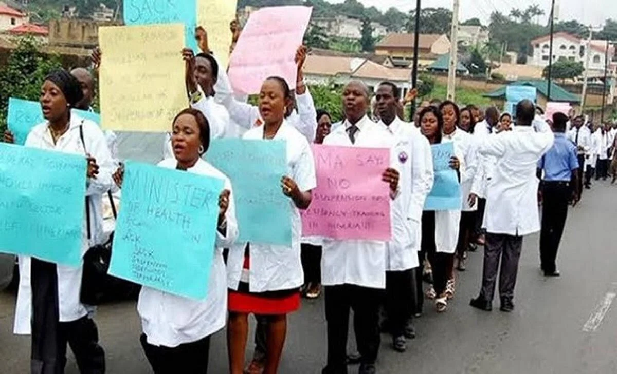 Nigeria: To Avert Strike, Govt Meets Doctors Today 