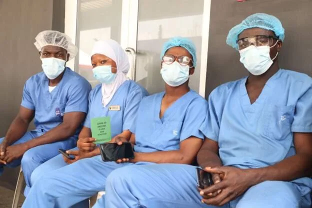 Doctors stage mass strike in Nigeria 