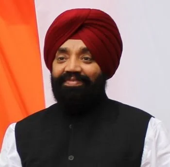 Businessman offers meals for Liberia's inmates 