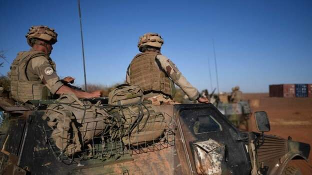 Soldiers injured in Mali base attack