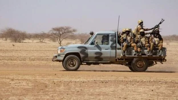Dozens die as Burkina Faso militants raid convoy 