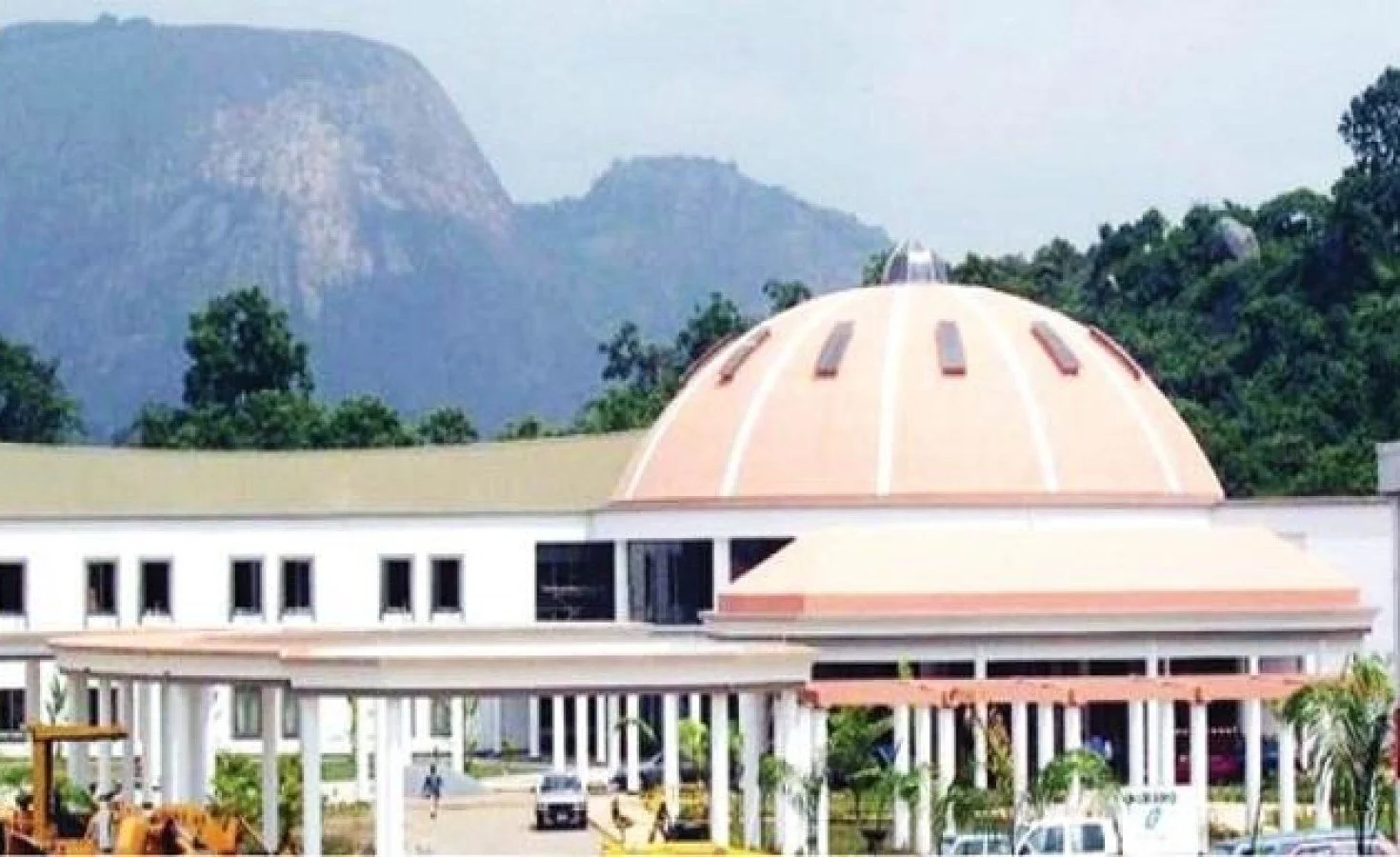 Nigeria: Despite Low Revenue, Buhari Proposes Highest Amount for Presidential Villa Since Assuming Office