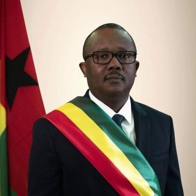 G-Bissau president detained by gunmen - journalist 