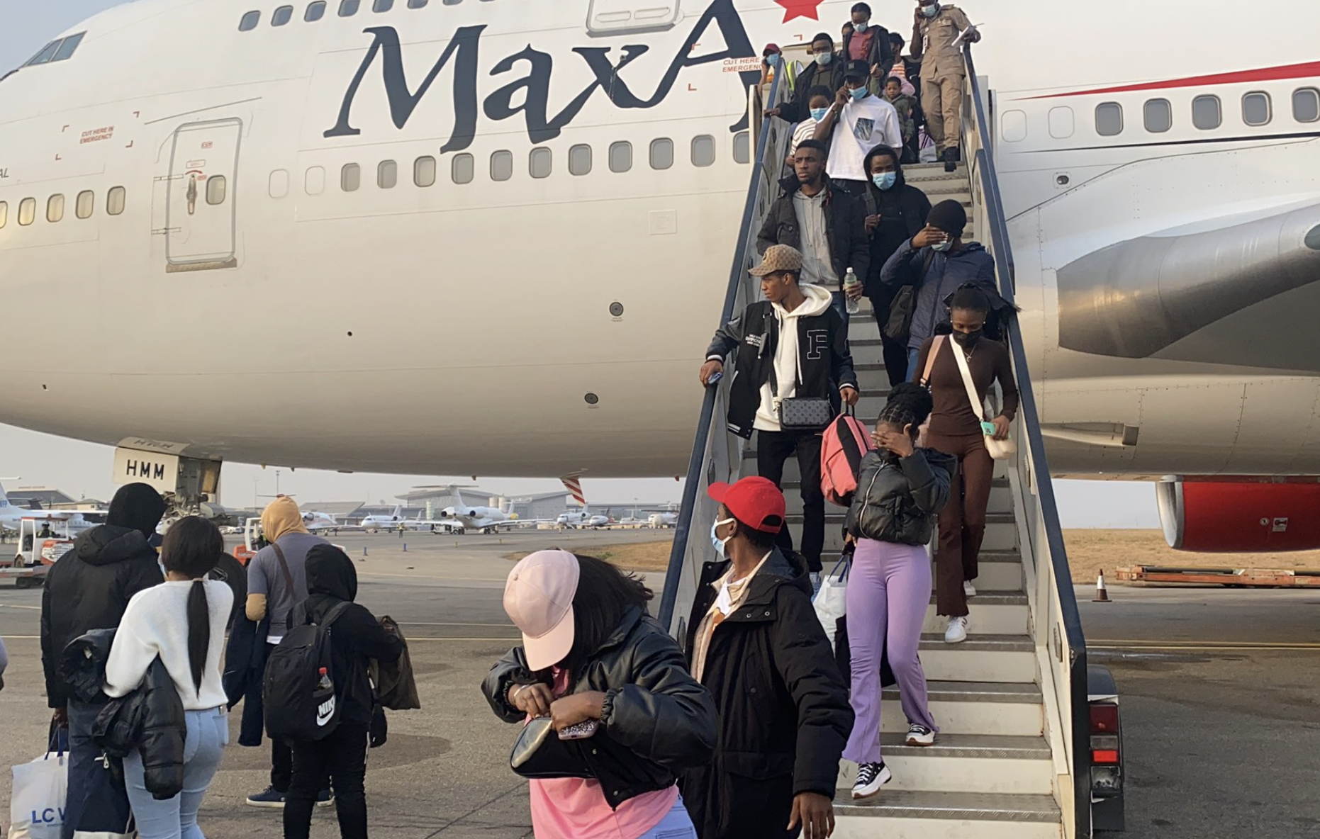 First group of Nigerians arrives home from Ukraine war