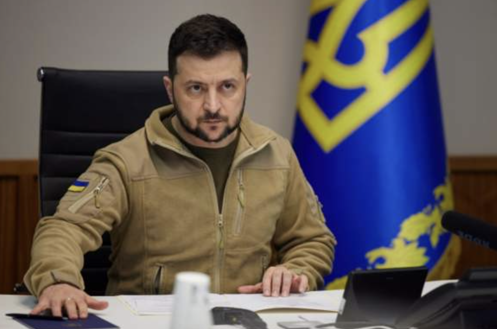 Zelensky makes fresh bid to address AU summit