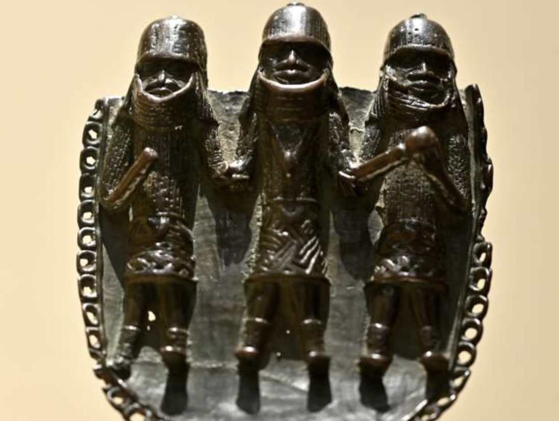 US Returns 23 Looted Artefacts to Nigeria