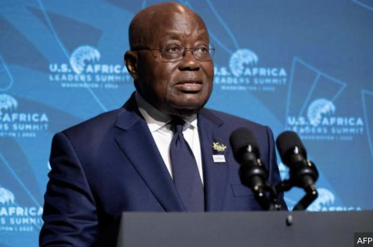 Ghana's president urges Africa to stop 'begging'