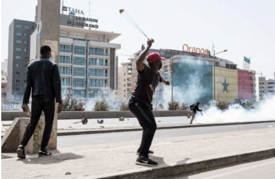 Police officer killed in Senegal clashes ahead of Sonko's trial